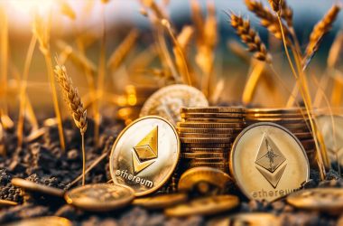 can-we-escape-defi’s-ouroboros?-bridging-real-yield-in-2025
