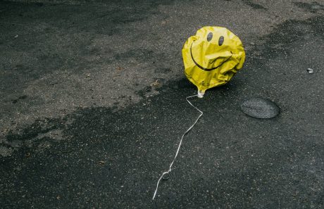 no-altseason-yet:-cz-weighs-in-on-altcoins-performance-amid-crypto-market-retrace
