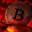 bitcoin-funds-trade-at-discount-as-premiums-turn-negative