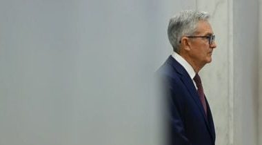 fed-may-be-forced-into-emergency-rate-cut-before-may-meeting,-jpmorgan-executive-suggests