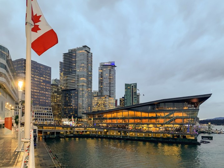 solana-hits-milestone-as-canada-oks-first-spot-etfs