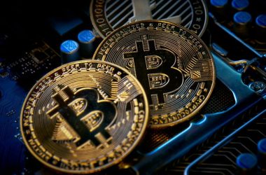bitcoin-caught-in-bearish-drift-as-it-slips-below-key-support-averages,-bears-taking-over?