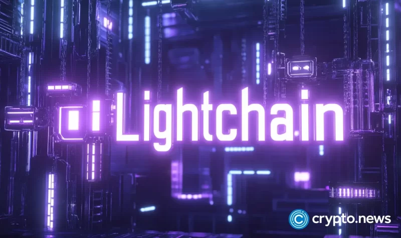 will-chainlink-hit-$50-or-will-lightchain-ai-steal-the-spotlight-as-investor-interest-shifts?