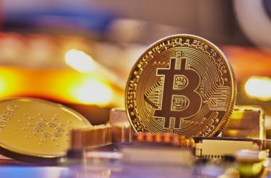 bitcoin-near-ath,-but-long-term-holders-aren’t-selling-–-more-upside-ahead?
