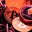 eth-dips-into-undervaluation-zone,-is-altseason-around-the-corner?