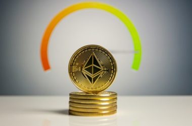 ethereum-market-shows-signs-of-overheating-near-$2,500-–-is-a-short-term-pullback-coming?