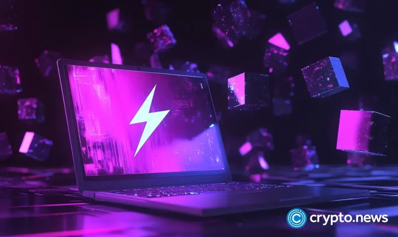 lightchain-ai-hits-bonus-round-milestone-as-avalanche-battles-consolidation-patterns