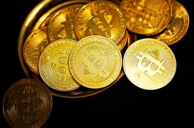 relentless-bitcoin-accumulation:-strategy-snaps-up-1,045-more-btc