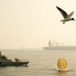 bitcoin-crashes-as-iranian-parliament-approval-of-hormuz-strait-closure-threatens-oil-disruption,-stokes-global-inflation