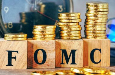bitcoin-price-forecast:-btc-holds-above-$105k-ahead-of-fomc