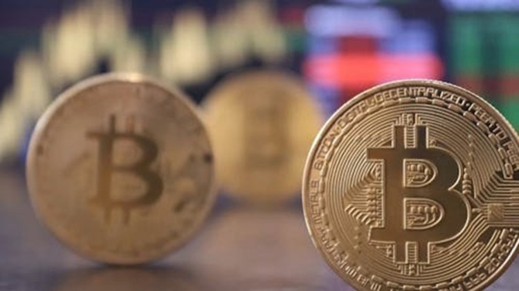 bitcoin-sopr-signals-more-gains-ahead-despite-new-ath-–-analyst
