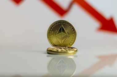 ethereum-set-to-hit-$10,000,-elliott-wave-analysis-predicts