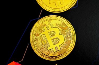 bitcoin-holds-steady-at-$115,000,-but-realized-price-data-warns-of-fragility