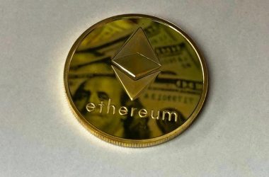 ethereum-nears-$4,400-resistance-as-binance-inflows-spark-short-term-caution