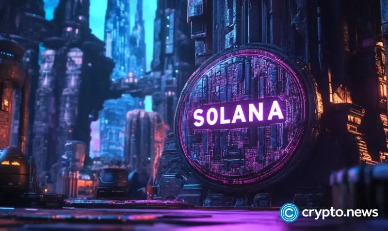 xrp,-solana-outlook-after-blackrock-rejects-etfs:-analysts-split-on-buy/sell