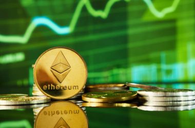 historic-test-ahead:-ethereum-nears-its-all-time-high-amid-retail-sell-offs