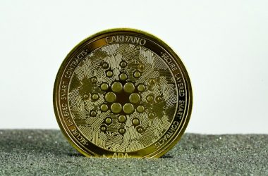 cardano-(ada)-remains-green-despite-market-pullback-–-is-it-ready-for-a-70%-run?