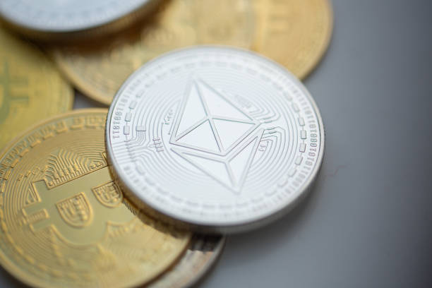 ethereum-leads-$3.75-billion-crypto-inflows,-xrp-and-solana-join-the-party