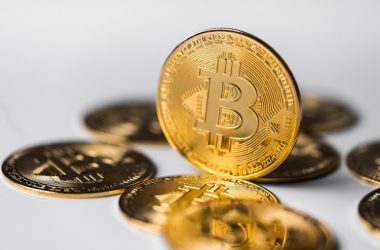 blackrock-triggers-bitcoin-sell-offs-with-half-a-billion-dollars-dumped