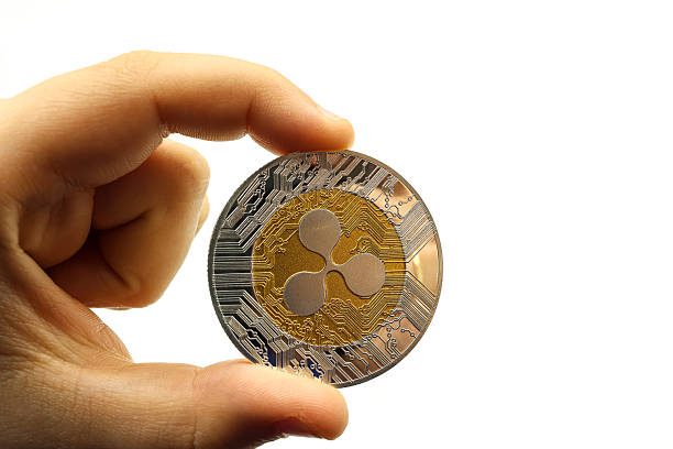 crypto-analyst-says-xrp-bull-run-hasn’t-begun,-sets-course-for-$37