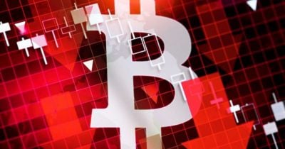 bitcoin,-altcoins-tumble-as-weak-job-numbers-stoke-recession-fears