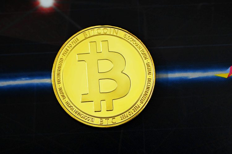 bitcoin-price-vs.-btc-treasury-companies:-interesting-1:4-ratio-pops-up