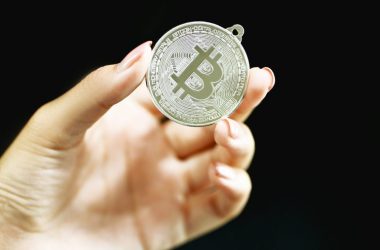 tighter-premiums-put-crypto-treasuries-on-risky-road,-according-to-nydig