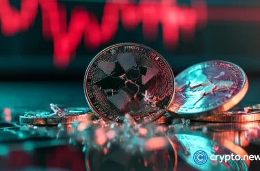 crypto-crash:-why-are-altcoins-like-avalanche,-aster,-and-dogecoin-going-down?