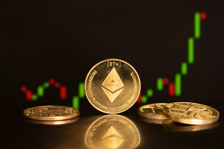 ethereum-rare-rsi-signal-suggests-potential-surge-to-$8,000-–-details