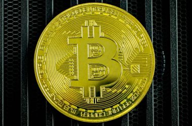 bitcoin-defends-$108,000-support-amid-whale-selling-in-september-–-bullish-october-ahead?