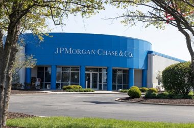 jpmorgan-chase-to-start-accepting-bitcoin,-ethereum-as-loan-collateral:-report