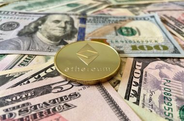 is-the-ethereum-bull-cycle-over?-analyst-identifies-potential-‘double-top’-pattern