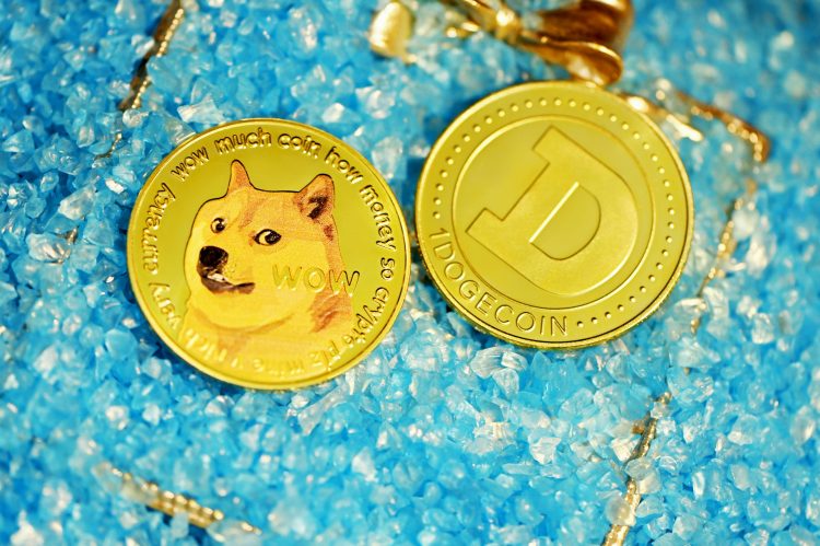 dogecoin-market-cap-tests-multi-year-ceiling,-long-term-momentum-still-intact